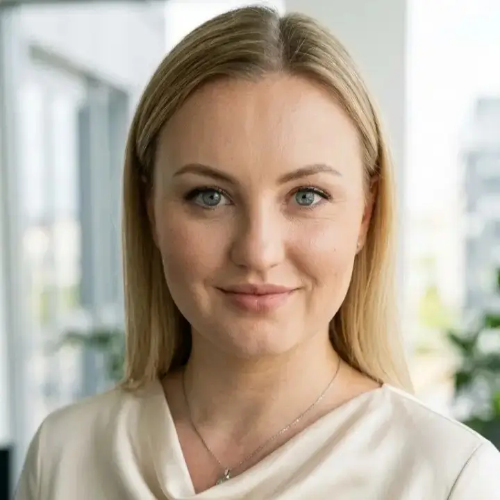 Olga Ko****